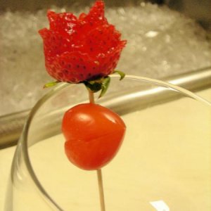 Strawberry rose and tomato heart