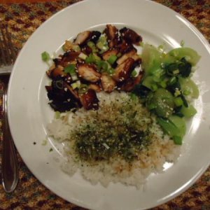 MMM, Teriyaki Chicken with Baby Bok Choi and steamed White Rice, covered in Shoyu and Furikaki