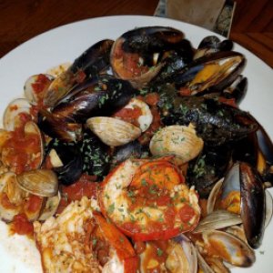 Lobster, mussels & clams, fry diablo