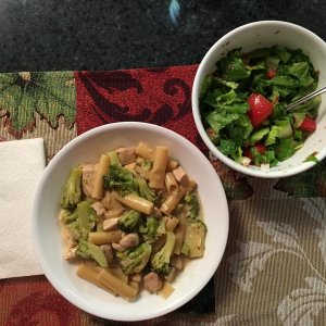 Chicken, broccoli and ziti with tossed salad