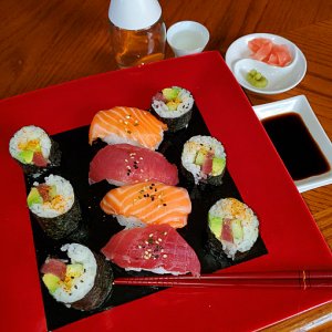Tuna & salmon sashimi .