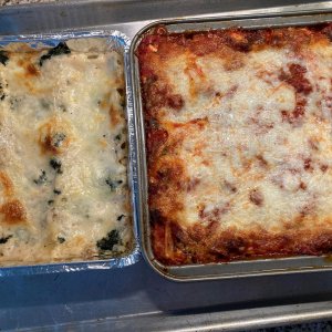 My husband prefers Red Sauce, whereas I like White Creamy Sauces.
So I made two different Lasagnas, Red with Italian Sweet Sausage and White Chicken a