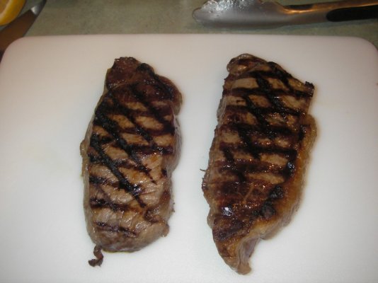 Click image for larger version

Name:	steaks.jpg
Views:	210
Size:	137.6 KB
ID:	1263