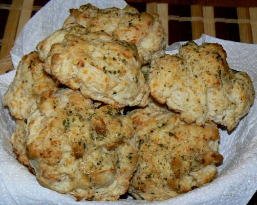 Click image for larger version

Name:	082212_cheddar_bay_biscuits_P1090535.JPG
Views:	9
Size:	159.0 KB
ID:	49984