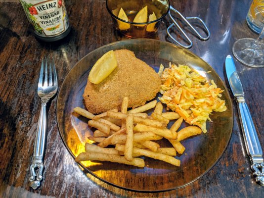 Click image for larger version

Name:	Fish and chips and coleslaw.jpg
Views:	15
Size:	199.2 KB
ID:	50133