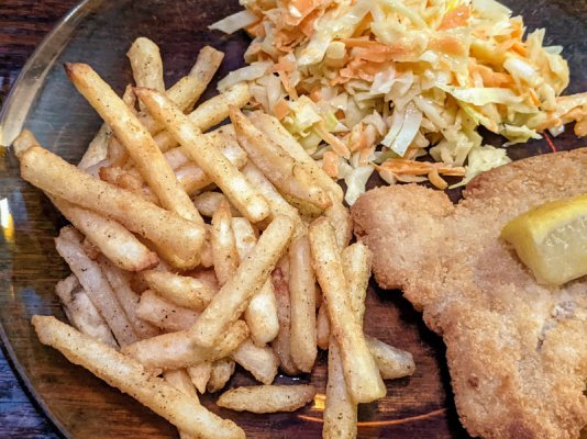 Click image for larger version

Name:	Fish and chips and coleslaw close up.jpg
Views:	17
Size:	181.9 KB
ID:	50134