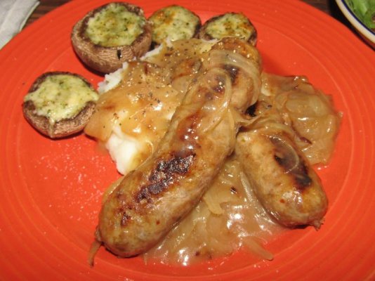 Click image for larger version

Name:	Bangers and Mash 12-6-21.jpg
Views:	29
Size:	63.6 KB
ID:	50262