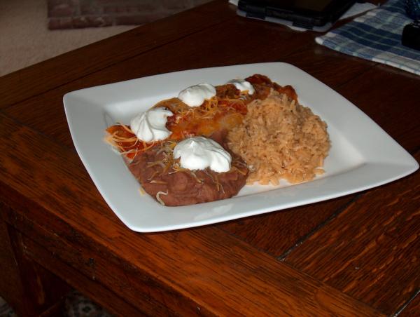 Cheese enchilada, beans and rice 002