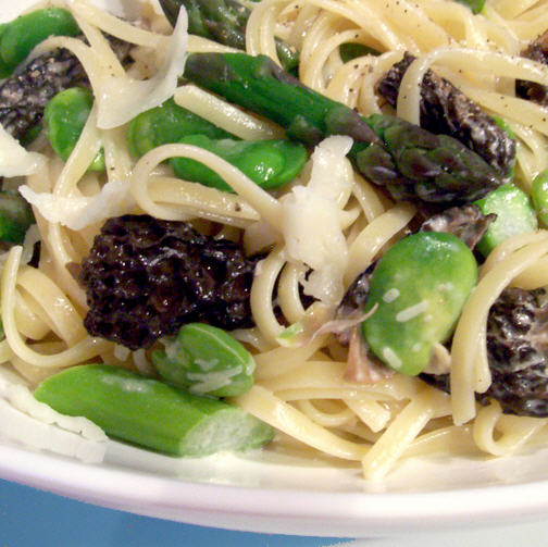morels, asparagus and pasta. Yum.