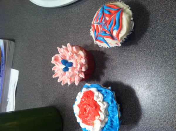 My Fourth of July cupcakes and a flower cupcake!