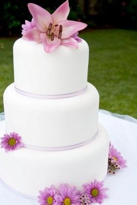 Simple-Wedding-Cakes-pictures.jpg